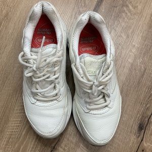 Brooks women’s shoes